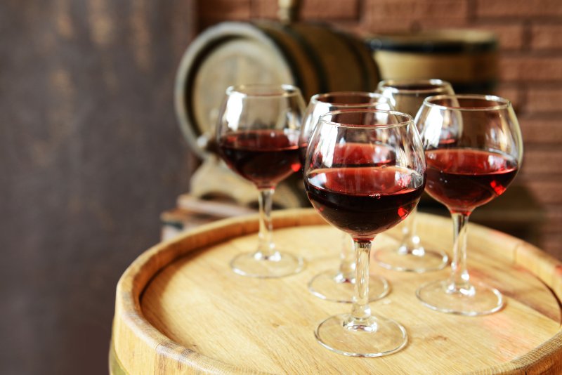 Что такое крепленое вино и как его делают?