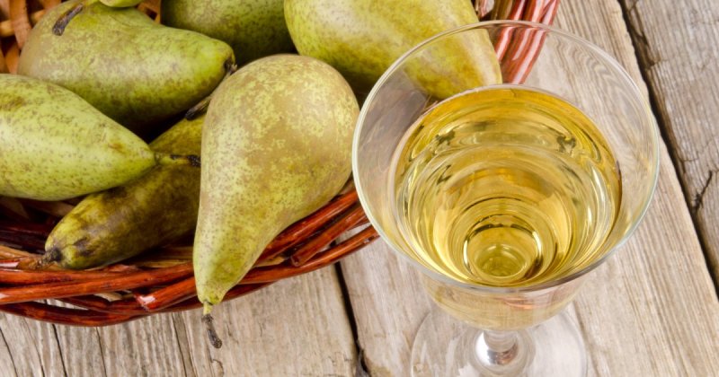 8 актуальных рецептов домашнего грушевого вина