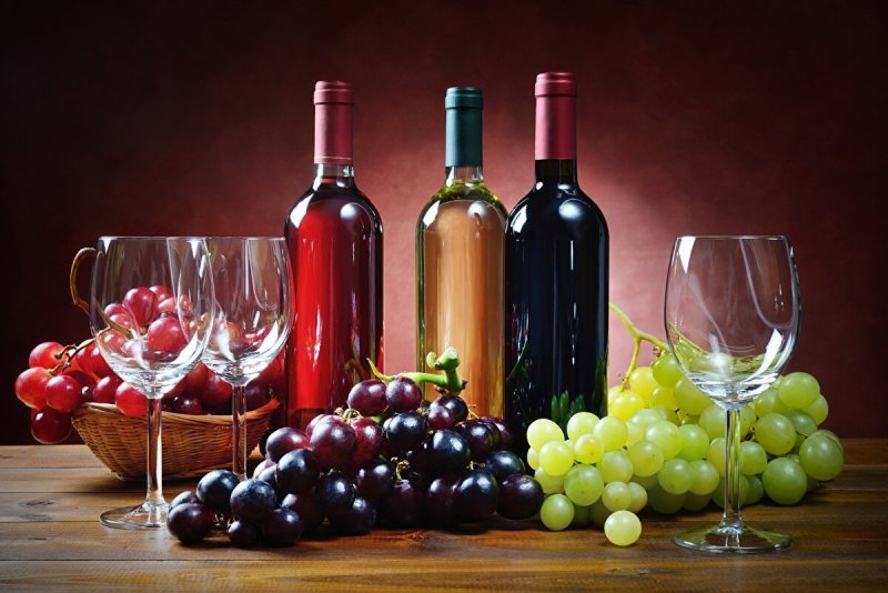 Красное вино - классика, но могут быть варианты