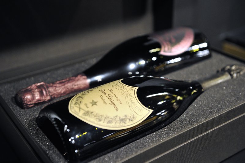 Легендарное шампанское Dom Perignon: виды, традиции и изысканность